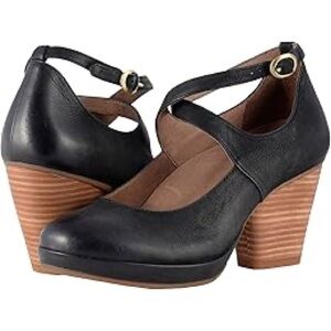 Dansko Womens Minette Black Burnished Nubuck 38
(US Women's 7.5-8)
